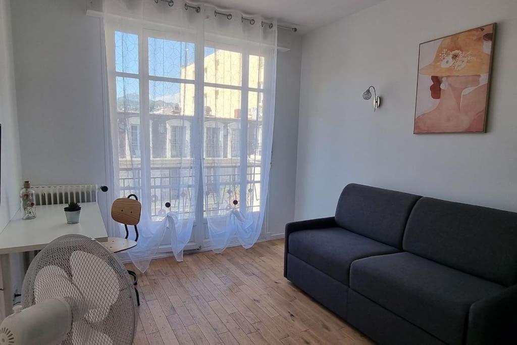 Appartement Renove, Centre, Proche Commodites *